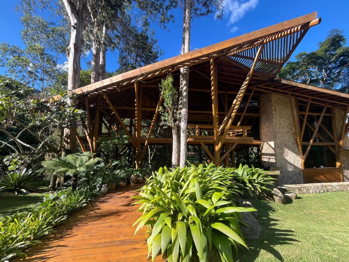 Casa Paraqueira Araras, galeria publicada pela Timbau Estruturas, foto 17