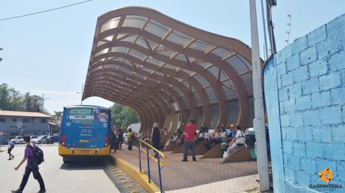 PontoOnibusIlhabela 016
